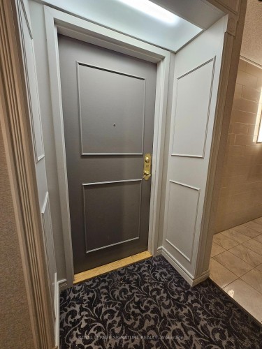 507-155 Hillcrest Avenue, Mississauga, ON - Indoor Photo Showing Other Room