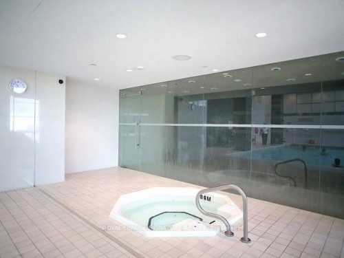 1108-205 Sherway Gardens Road, Toronto, ON - Indoor Photo Showing Other Room