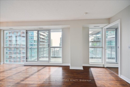 1410-100 Western Battery Road, Toronto, ON - Indoor Photo Showing Other Room