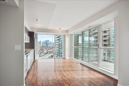 1410-100 Western Battery Road, Toronto, ON - Indoor Photo Showing Other Room