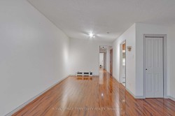 201-2977 Lawrence Avenue E Toronto, ON M1P 2V6