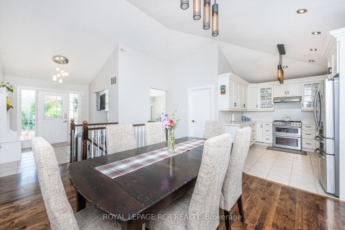 285017 County Rd 10 Road, Amaranth, ON - Indoor Photo Showing Dining Room