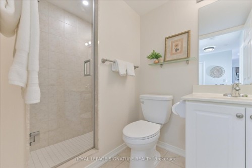 Ph306-18 Valley Woods Road, Toronto, ON - Indoor Photo Showing Bathroom