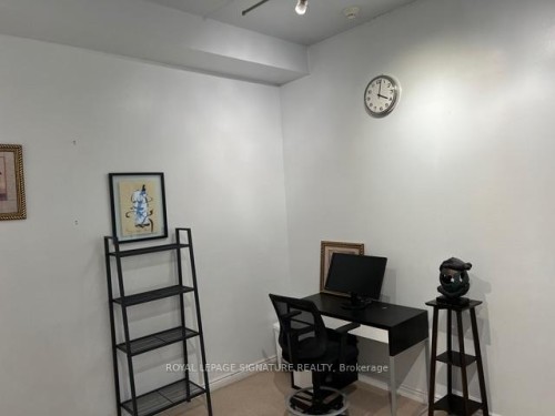 Main-208 Carlton Street, Toronto, ON - Indoor