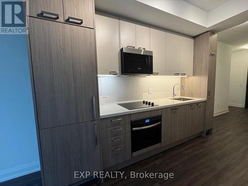 3301 - 20 Soudan Avenue, Toronto, ON - Indoor Photo Showing Kitchen