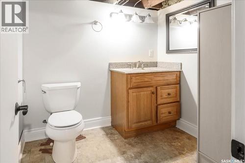 2156 Queen Street, Regina, SK - Indoor Photo Showing Bathroom