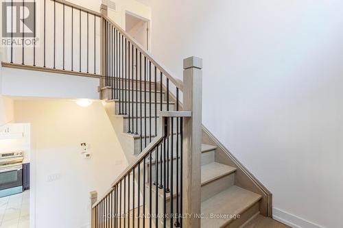 141 Lumb Drive, Cambridge, ON - Indoor Photo Showing Other Room