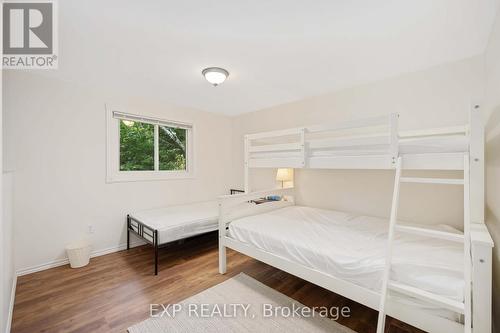 568 Mallard Circle, Selwyn, ON - Indoor Photo Showing Bedroom