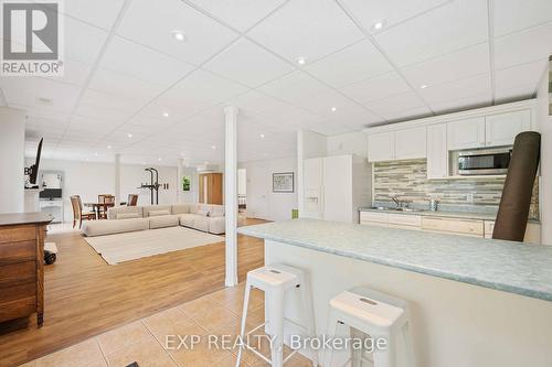 568 Mallard Circle, Selwyn, ON - Indoor