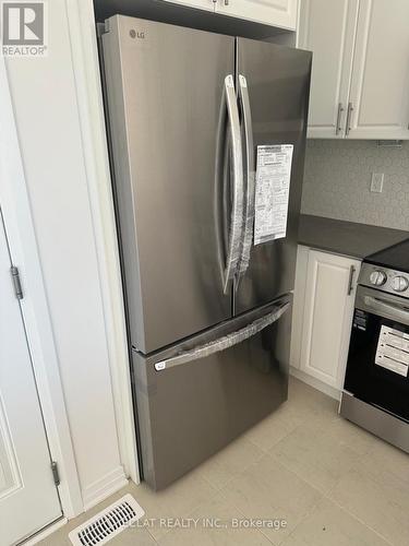 8 Poett Avenue, Stratford, ON - Indoor Photo Showing Kitchen