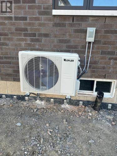 8 Poett Avenue, Stratford, ON - Outdoor