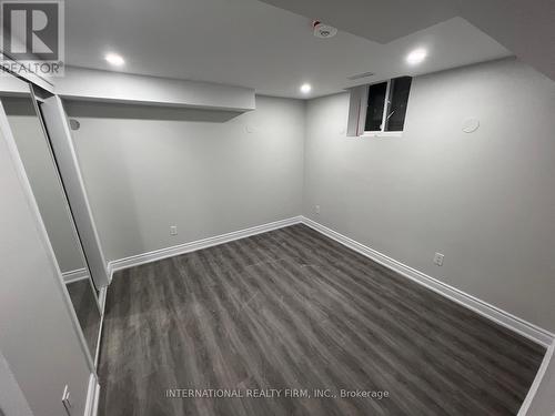 40 Cotswold Court, Halton Hills, ON - Indoor Photo Showing Other Room