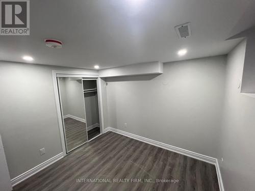 40 Cotswold Court, Halton Hills, ON - Indoor Photo Showing Other Room