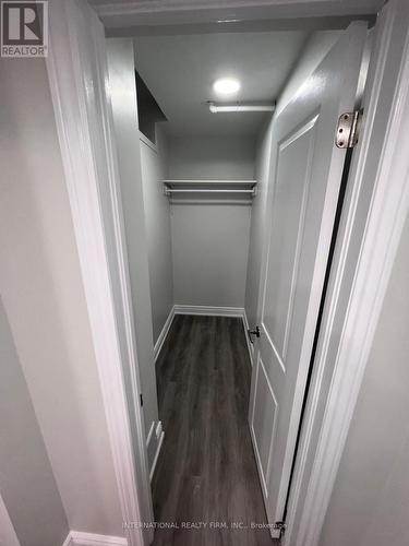 40 Cotswold Court, Halton Hills, ON - Indoor Photo Showing Other Room