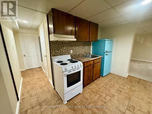 Bsmt - 1312 Daimler Road, Mississauga, ON - Indoor Photo Showing Kitchen