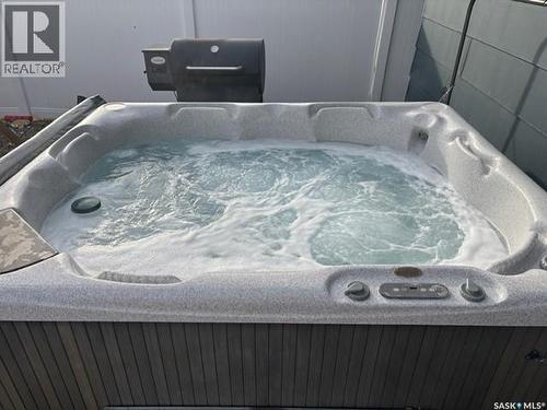 551 1St Street E, Lafleche, SK - 