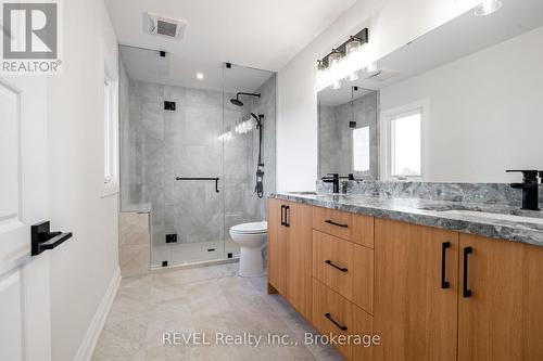 1190 Uppers Lane, Thorold (Rolling Meadows), ON - Indoor Photo Showing Bathroom