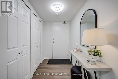 1612 - 11 St Joseph Street, Toronto, ON - Indoor Photo Showing Other Room