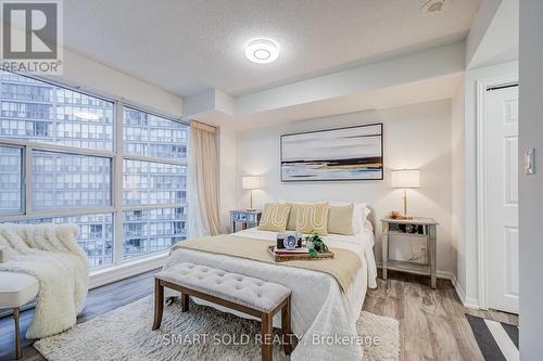 1612 - 11 St Joseph Street, Toronto, ON - Indoor Photo Showing Bedroom