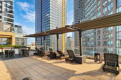 1612 - 11 St Joseph Street, Toronto, ON - Outdoor