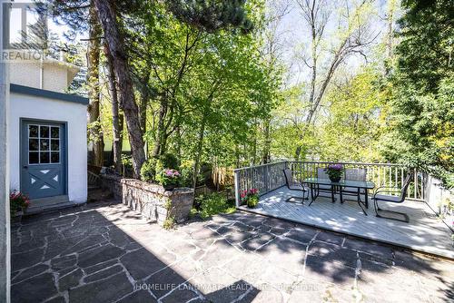 241 Forest Hill Road, Toronto, ON - Outdoor