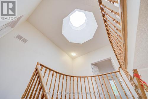 46 Wintermute Boulevard, Toronto, ON - Indoor Photo Showing Other Room