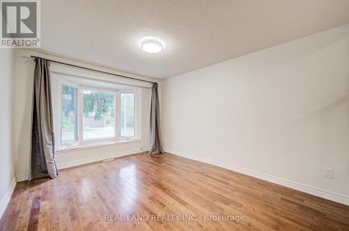46 Wintermute Boulevard, Toronto, ON - Indoor Photo Showing Other Room