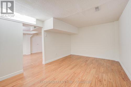 46 Wintermute Boulevard, Toronto, ON - Indoor Photo Showing Other Room
