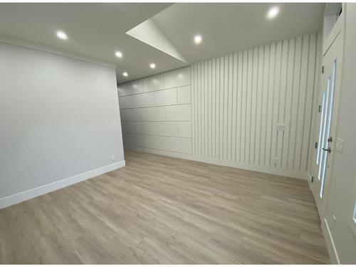 15663 77B Avenue, Surrey, BC - Indoor Photo Showing Other Room