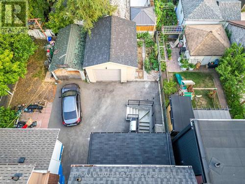 Plenty of parking - 47 Mahoney Avenue, Toronto, ON - Outdoor