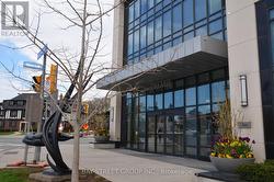 124 - 1 OLD MILL DRIVE  Toronto, ON M6S 0A1