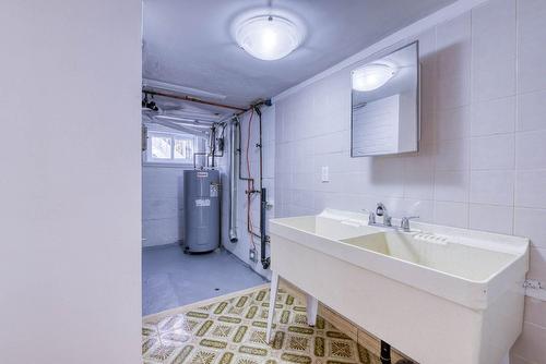 Salle de lavage - 6820  - 6822 36E Avenue, Montréal (Rosemont/La Petite-Patrie), QC - Indoor