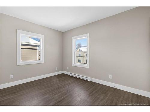 2-4-6-8 Willow St, Moncton, NB 