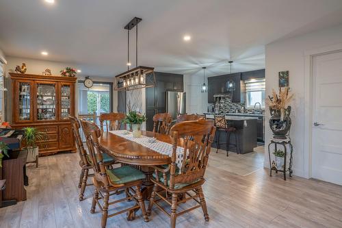 Salle à manger - 208 42E Avenue, Beauceville, QC - Indoor Photo Showing Dining Room