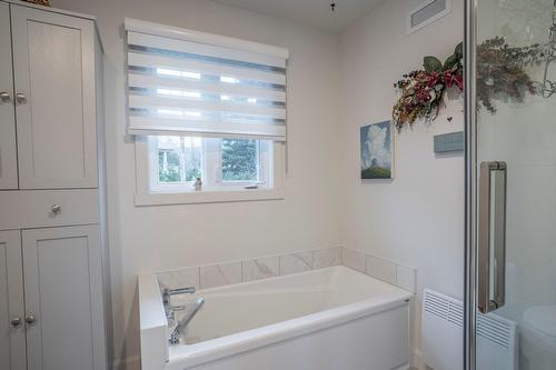 Salle de bains - 208 42E Avenue, Beauceville, QC - Indoor Photo Showing Bathroom