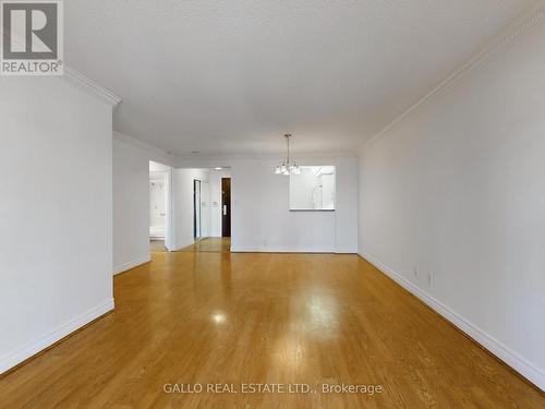 627 - 138 Bonis Avenue, Toronto, ON - Indoor Photo Showing Other Room