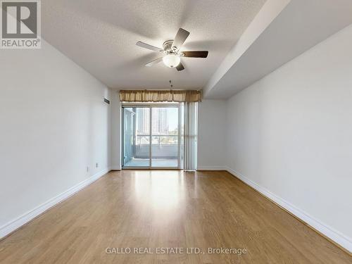 627 - 138 Bonis Avenue, Toronto, ON - Indoor Photo Showing Other Room
