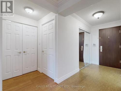 627 - 138 Bonis Avenue, Toronto, ON - Indoor Photo Showing Other Room