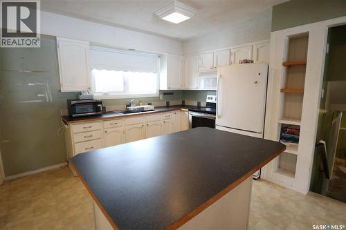 129 Dianne Street, Balcarres, SK - Indoor Photo Showing Kitchen