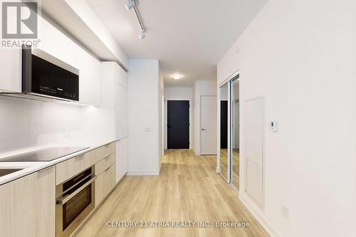 340 - 28 Eastern Avenue, Toronto, ON - Indoor Photo Showing Kitchen