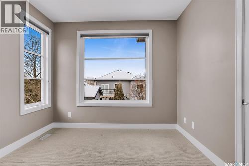 137 Gillies Bay, Saskatoon, SK - Indoor Photo Showing Other Room