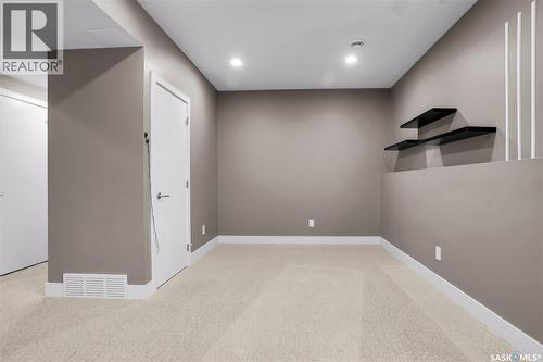 137 Gillies Bay, Saskatoon, SK - Indoor Photo Showing Other Room