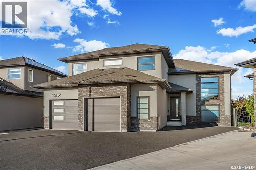 137 Gillies Bay, Saskatoon, SK - Outdoor With Facade