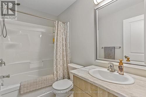 16 - 177 Edgevalley Road, London East, ON - Indoor Photo Showing Bathroom