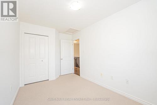 34 - 34 Arlington Crescent, Guelph, ON - Indoor Photo Showing Other Room