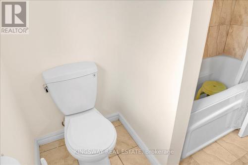 (Upper) - 26 Cynthia Crescent, Richmond Hill, ON - Indoor Photo Showing Bathroom