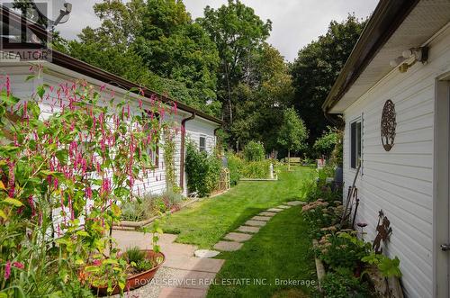 87 Hope Street N, Port Hope, ON - Outdoor