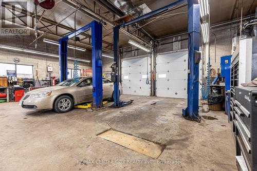 827 Central Avenue, London East (East G), ON 