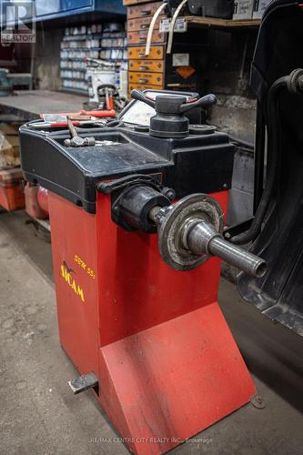 827 Central Avenue, London East (East G), ON 