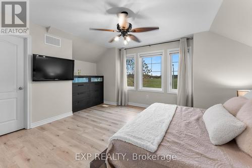 348 Concession 3 Road, Niagara-On-The-Lake (St. Davids), ON - Indoor Photo Showing Bedroom